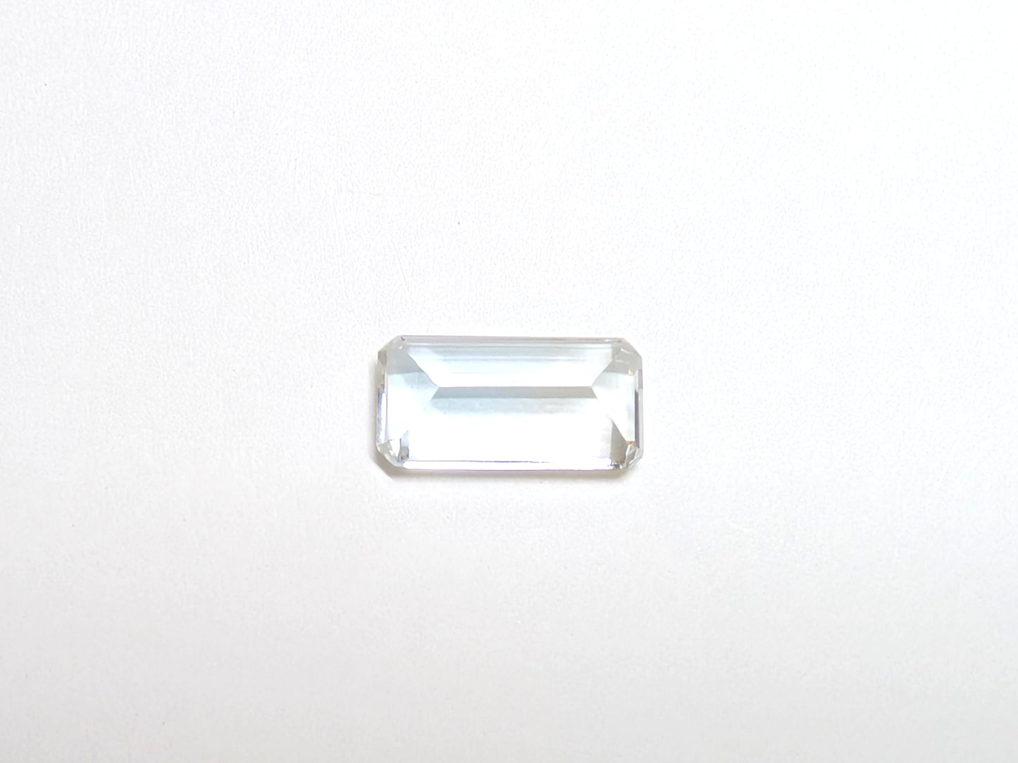 0075 バイカラートパーズ 5.16ct