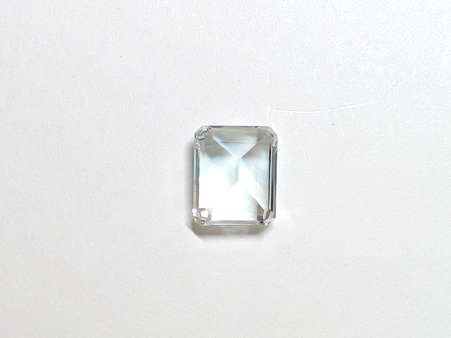 0066 バイカラートパーズ 4.96ct