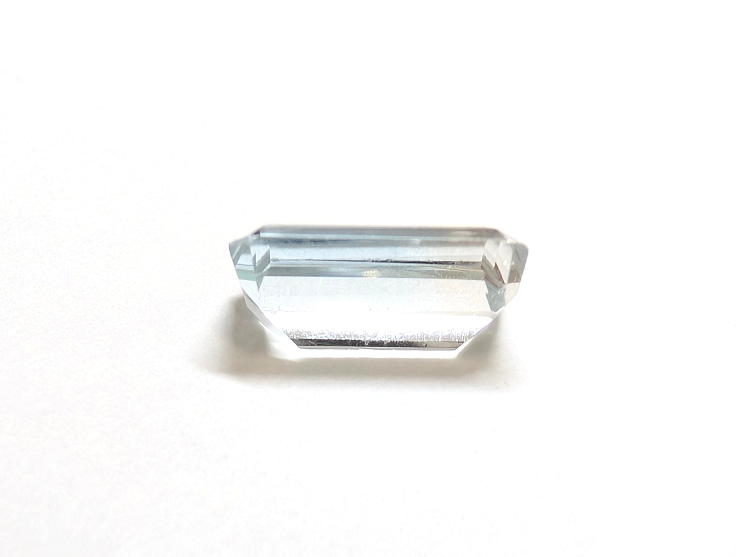 0060 バイカラートパーズ 3.05ct