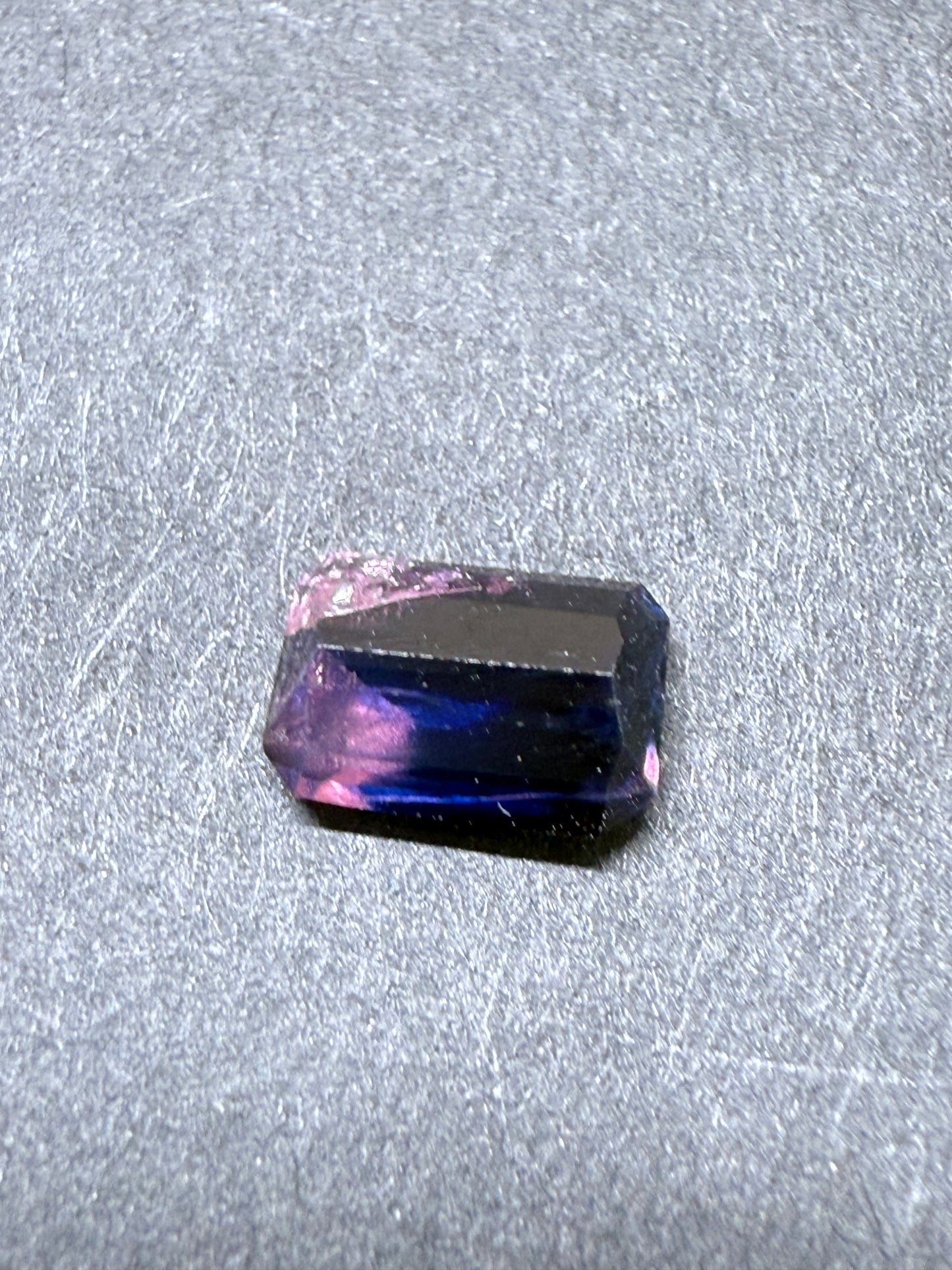 0301 ウィンザーサファイア　0.94ct