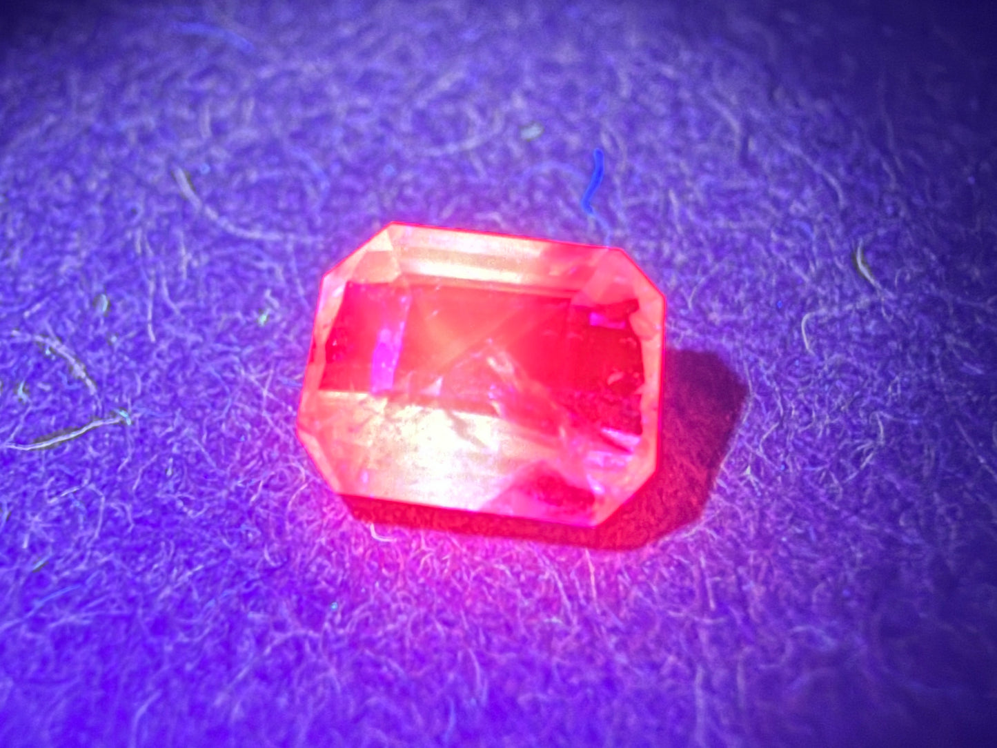 0303 ウィンザーサファイア　0.98ct