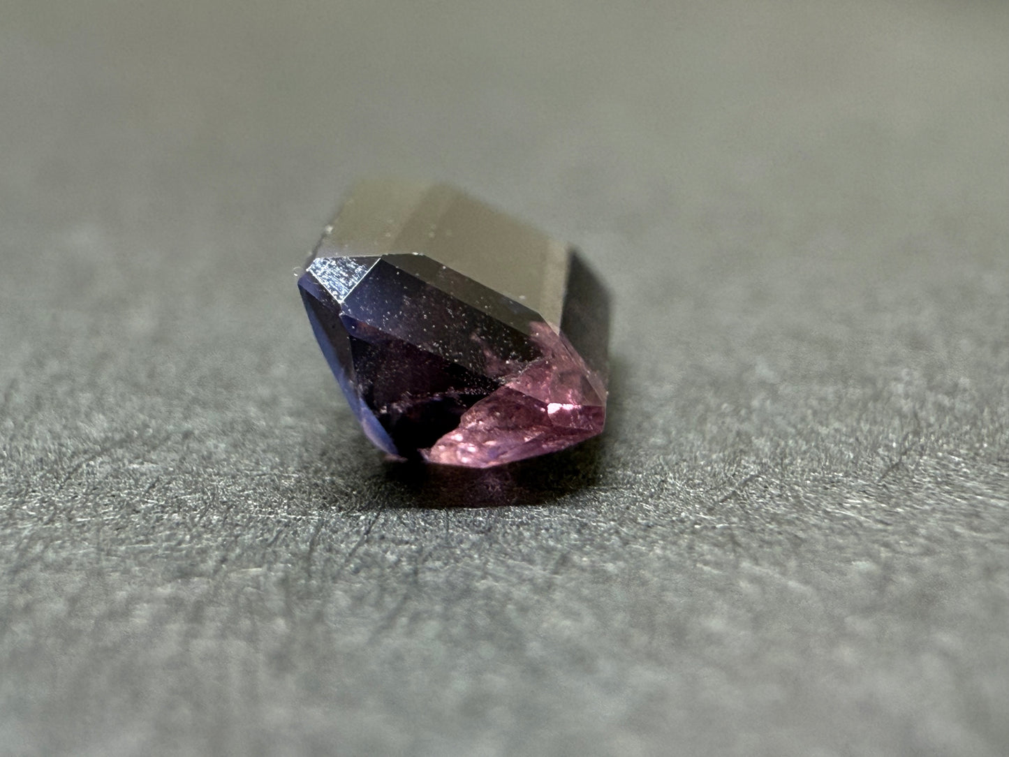 0301 ウィンザーサファイア　0.94ct