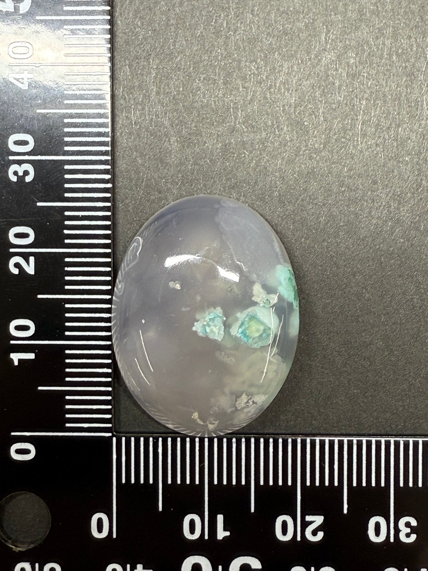 0395 クリソコーラインカルセドニー　31.21ct