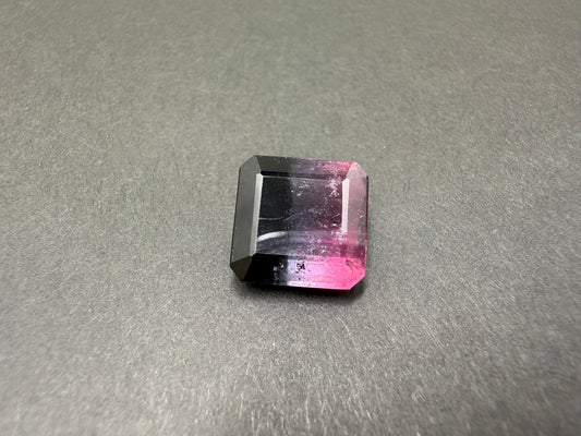 0235 バイカラートルマリン　10.46ct