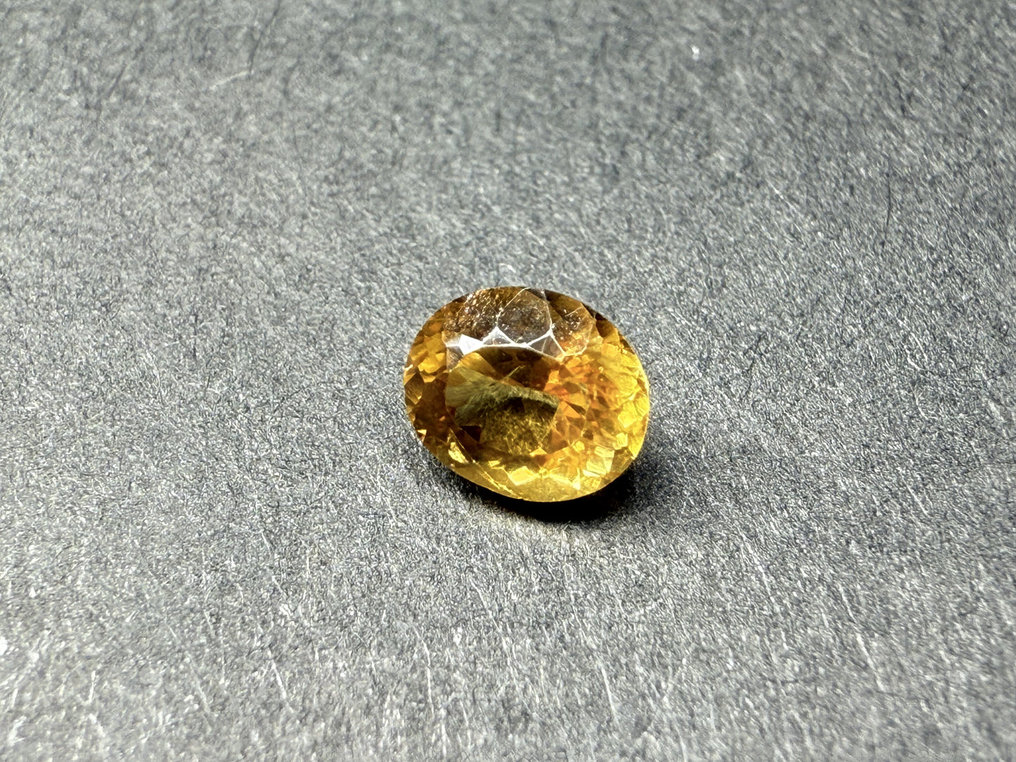 0553 コンドロダイト　0.49ct