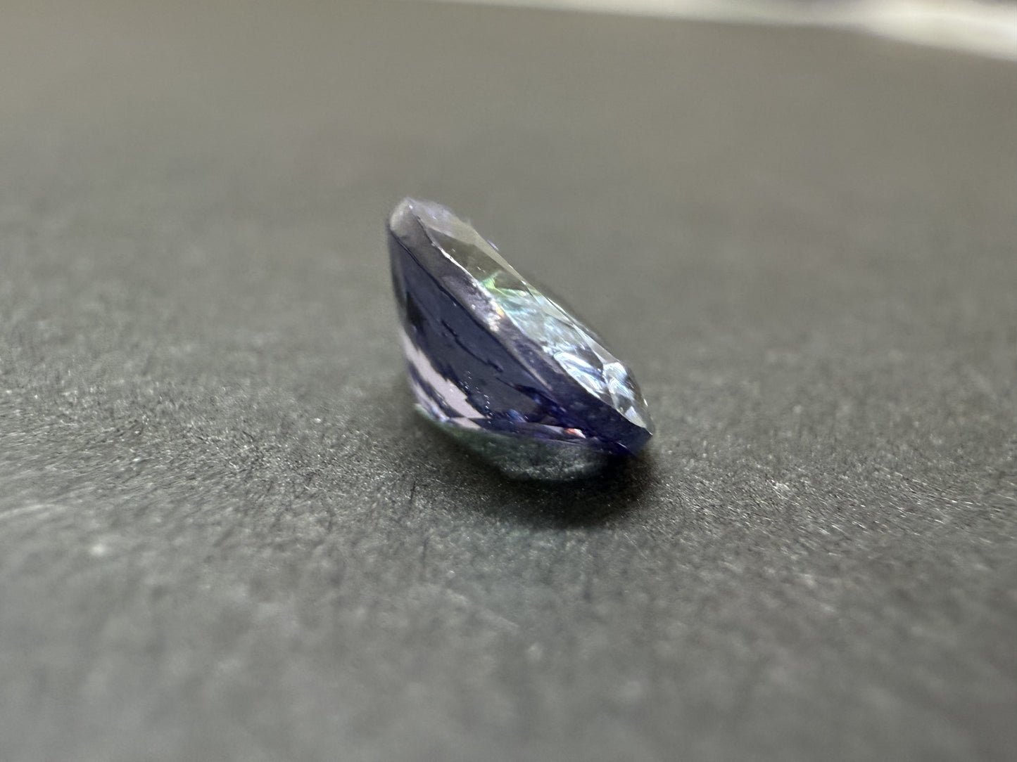 0044 バイカラータンザナイト 1.28ct