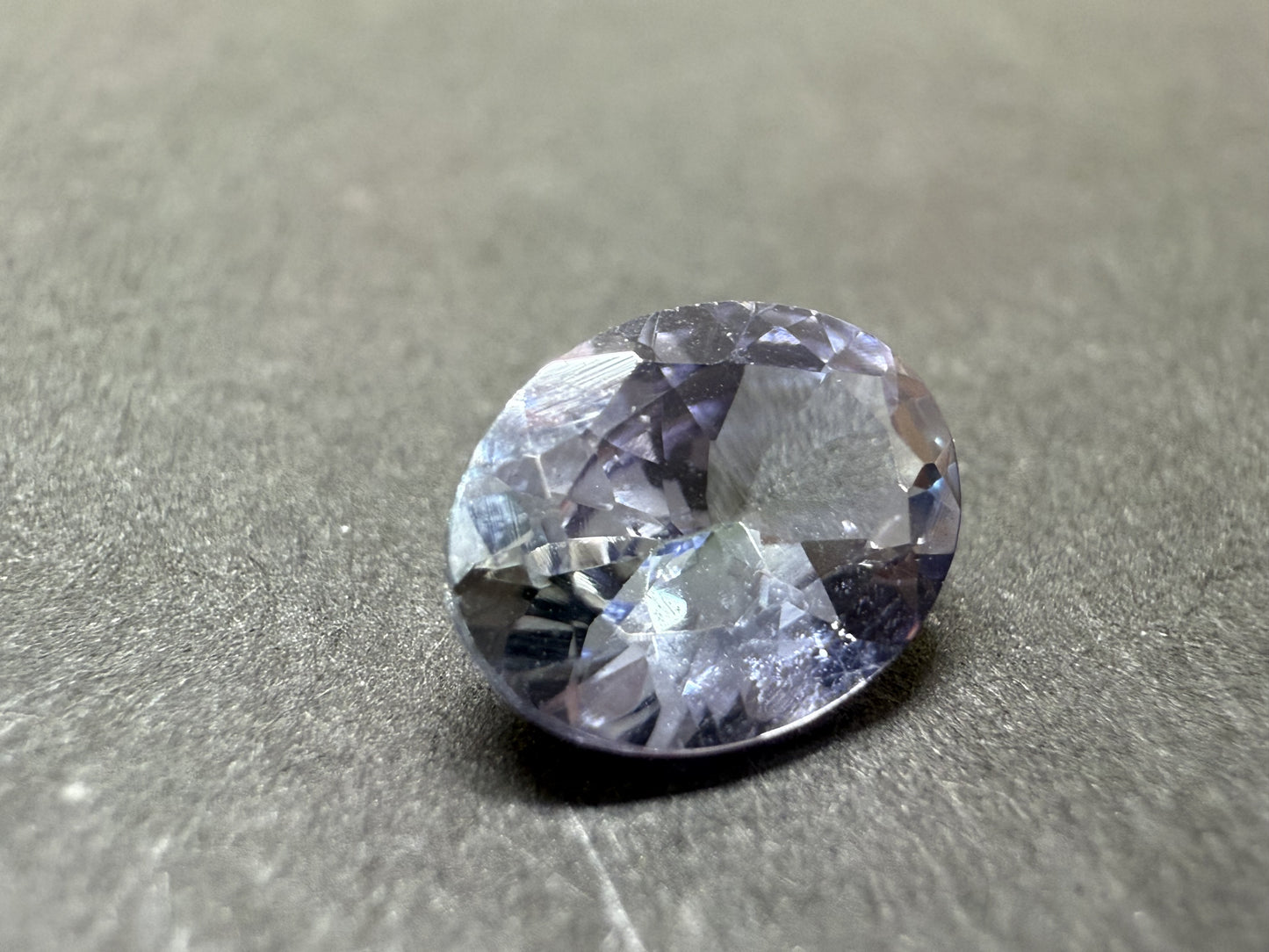 0044 バイカラータンザナイト 1.28ct