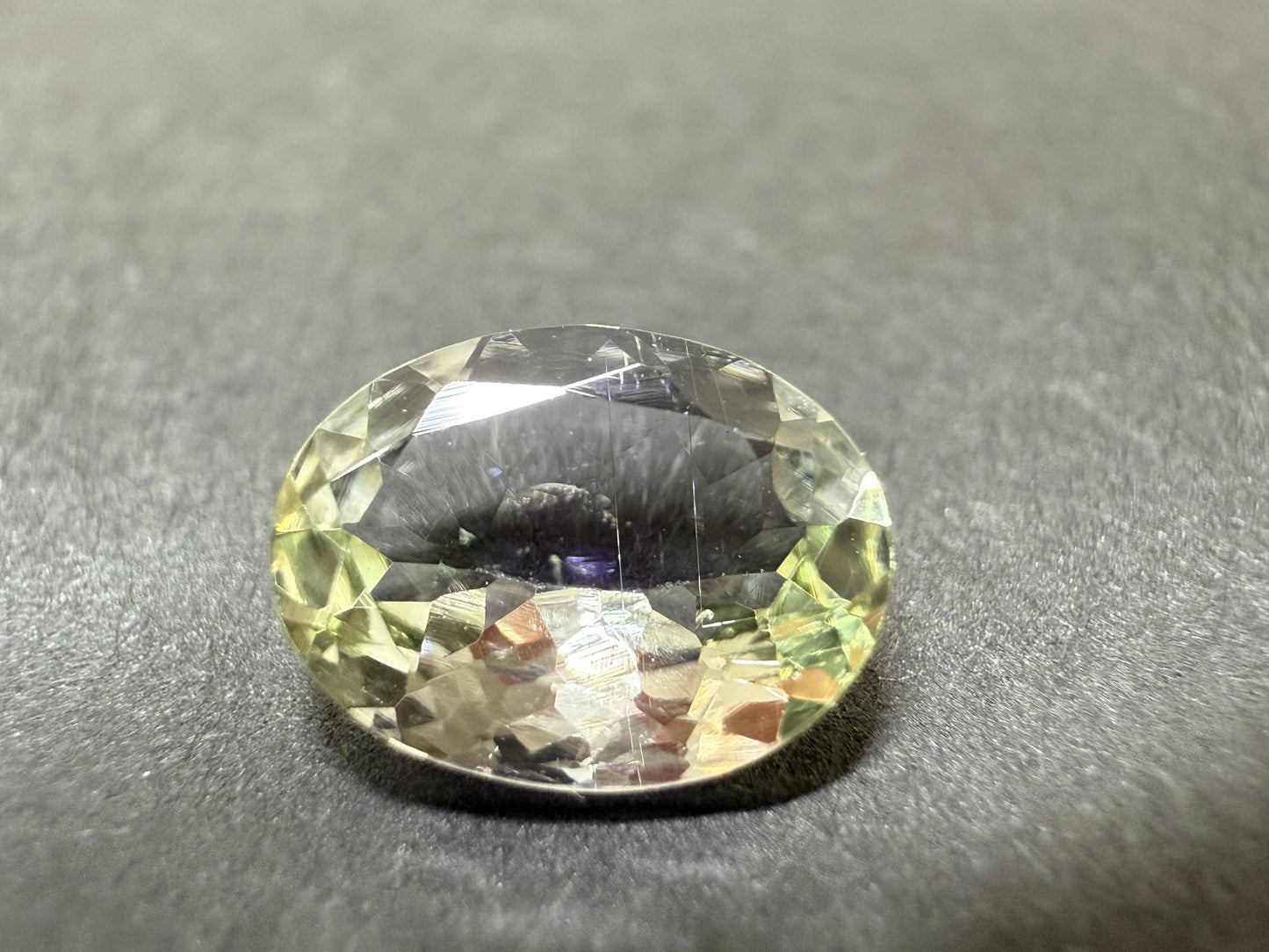 0040　バイカラータンザナイト　1.25ct