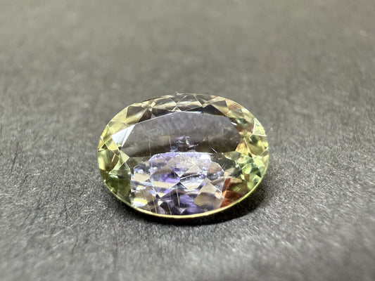 0040　バイカラータンザナイト　1.25ct