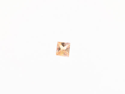 0167　スクエアカットのサファイア　0.25ct