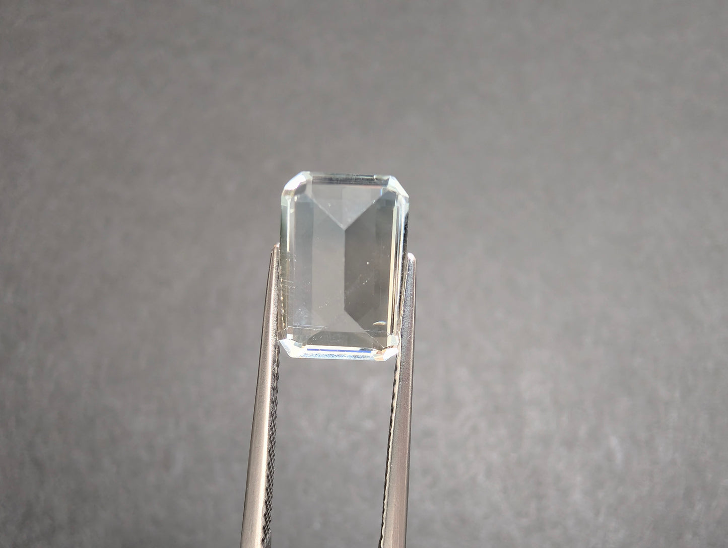 0055 バイカラートパーズ　4.18ct