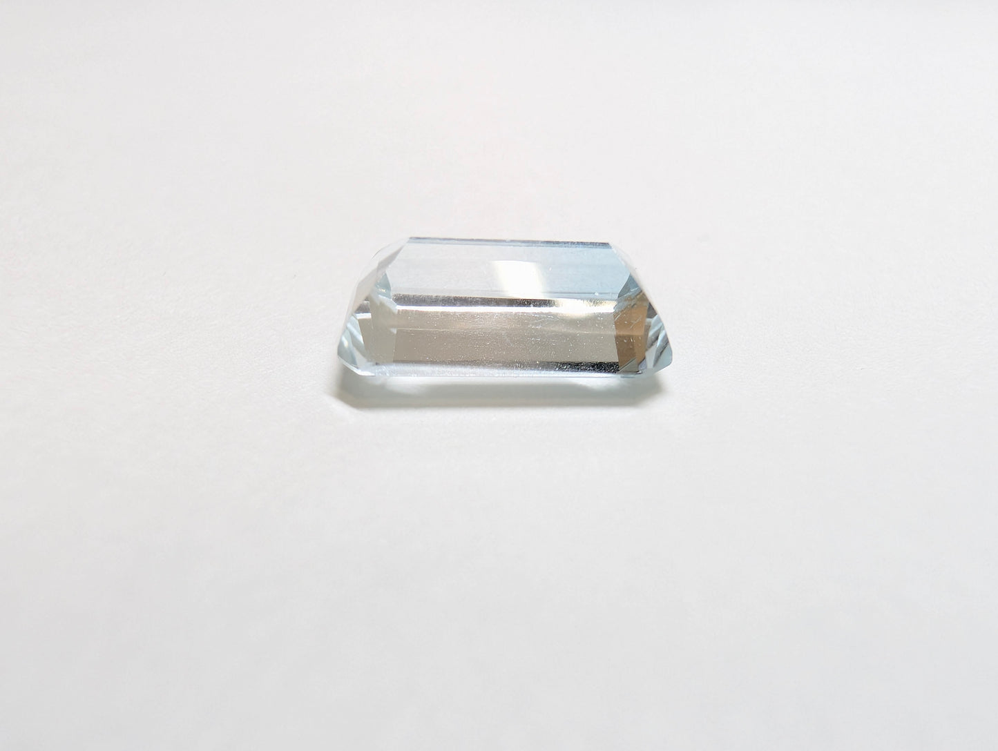 0049　バイカラートパーズ　4.05ct