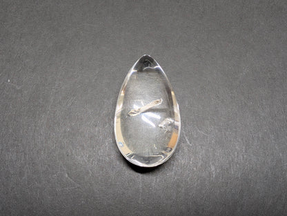 0110　3,000円！クォーツインクォーツ　64.13ct