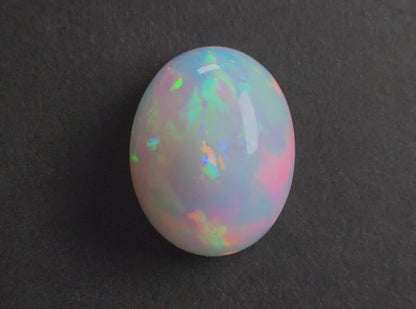 【特選】オパール　27.75ct