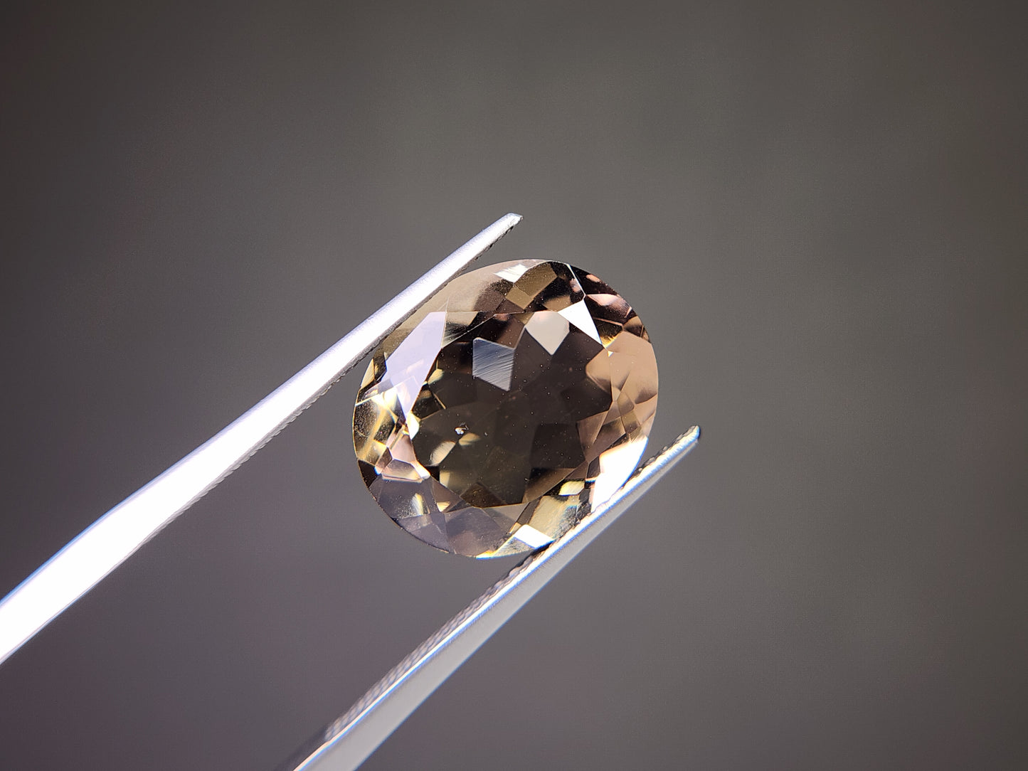 0902-4　スモーキークォーツ　7.17ct