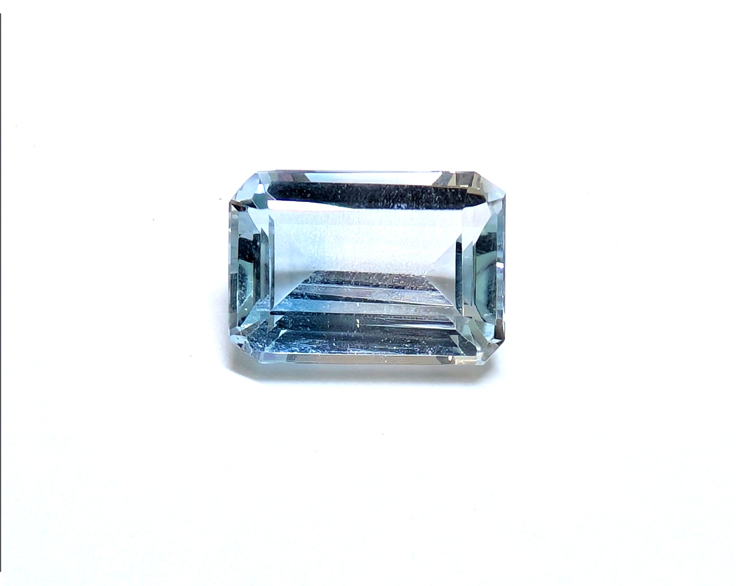 0055 バイカラートパーズ　4.18ct