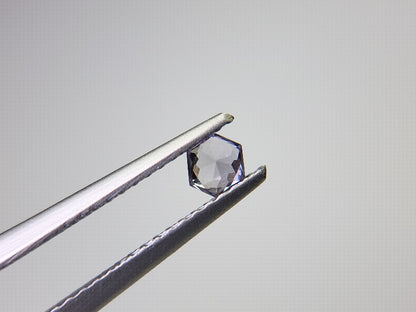 0002-10　スピネル　0.18ct