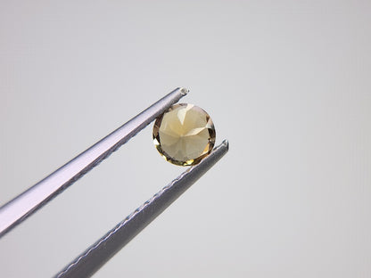 0657-19-1　ゾイサイト　0.38ct