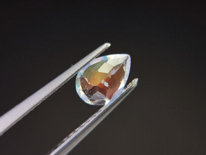 0763-5　アンデシンラブラドライト　0.61ct