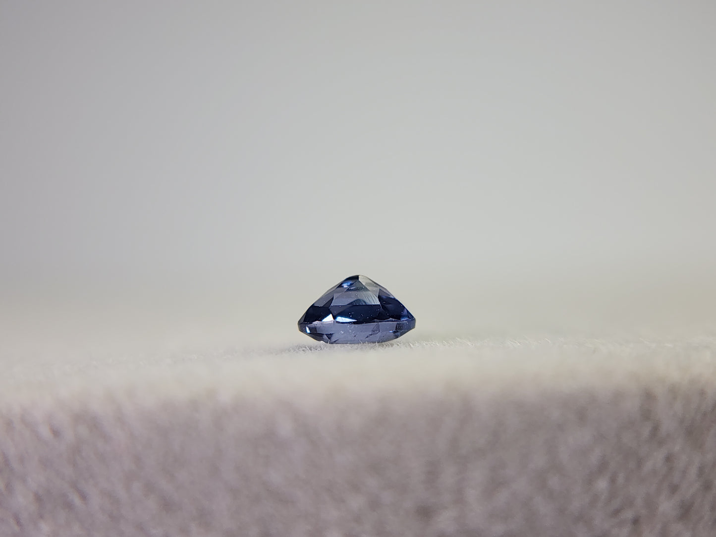 0929-1　ブルースピネル　0.33ct