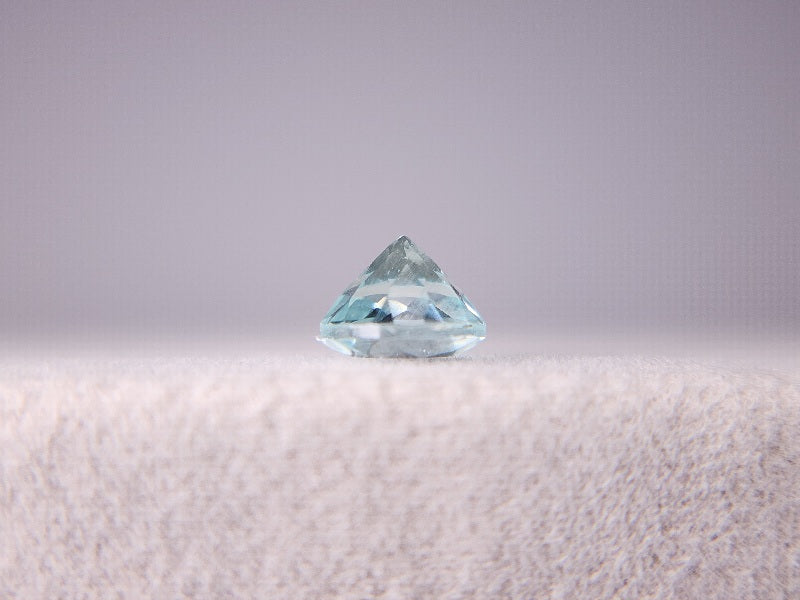 gBE-21　グリーンベリル　0.84ct
