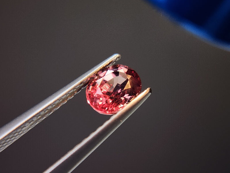 ccGA-3　カラーチェンジガーネット　0.85ct