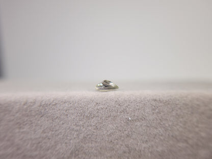 0644-9-4　ゾイサイト　0.39ct