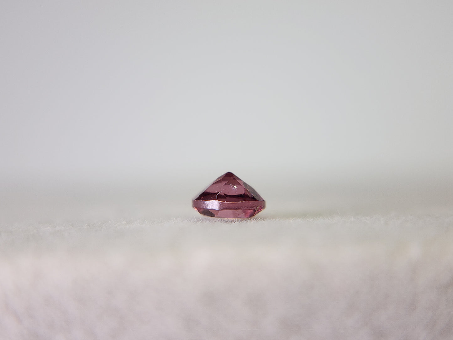 0823-7　スピネル　0.30ct