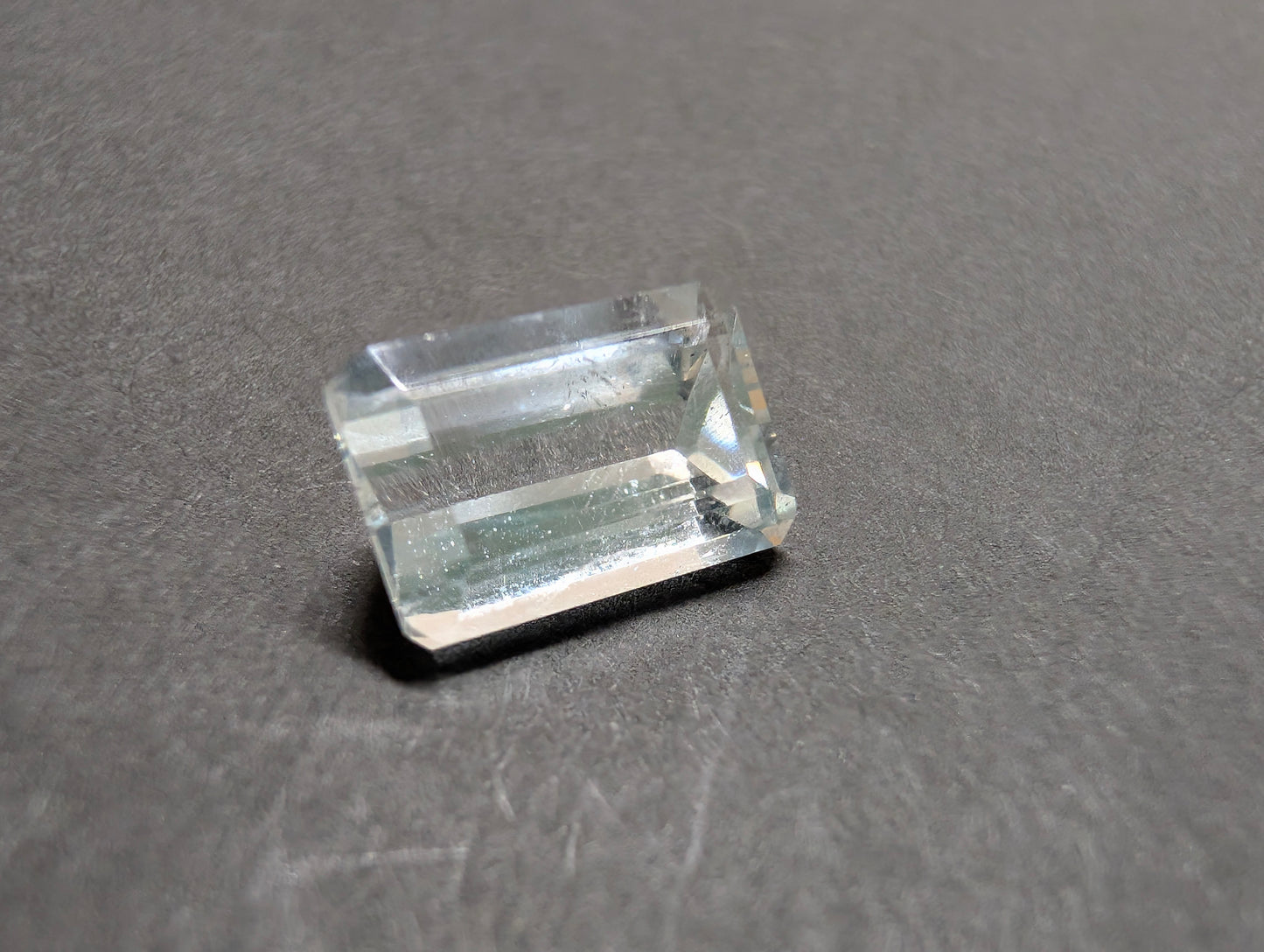 0064 バイカラートパーズ 4.44ct