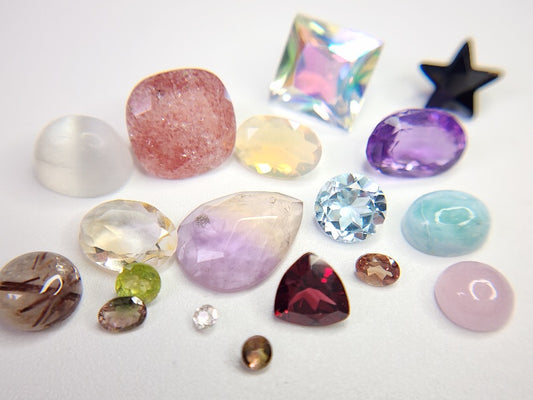 Wkar-8 訳あり東洋ルース 30.78ct