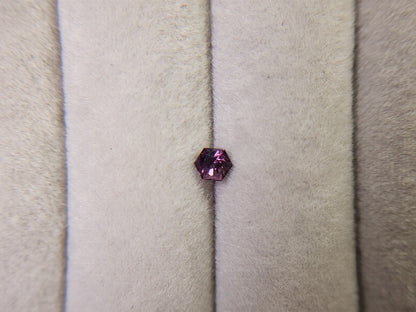 0002-2　スピネル　0.29ct