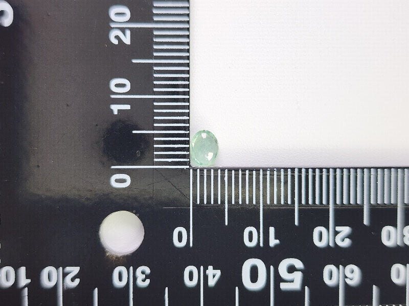 0035-2-1　グリーンカイヤナイト　0.41ct