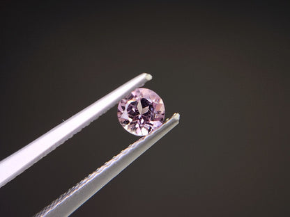0823-13　スピネル　0.33ct