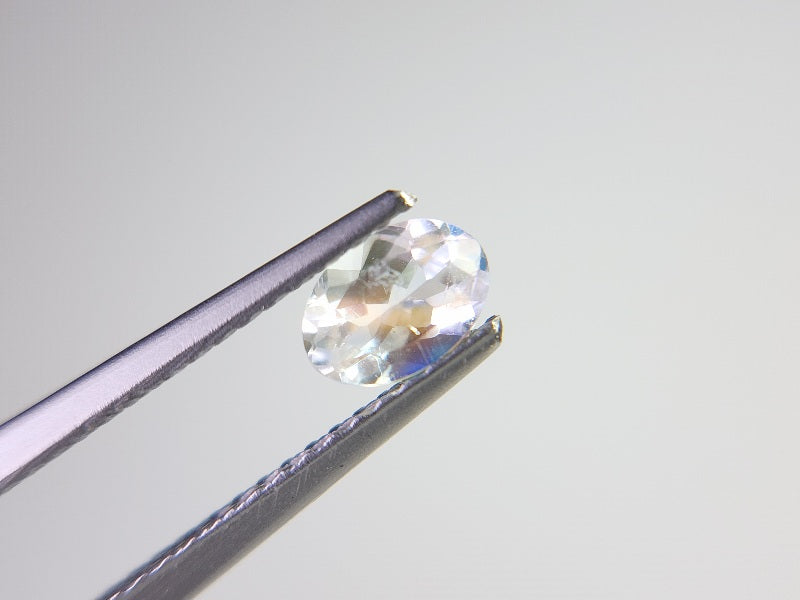 0760-9　アンデシンラブラドライト　0.48ct