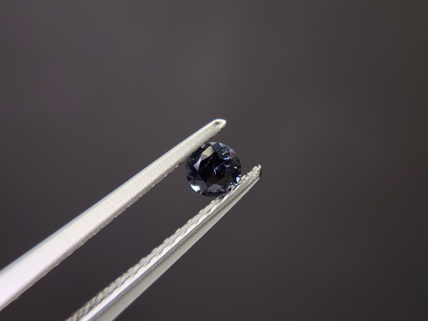 0929-10　ブルースピネル　0.14ct