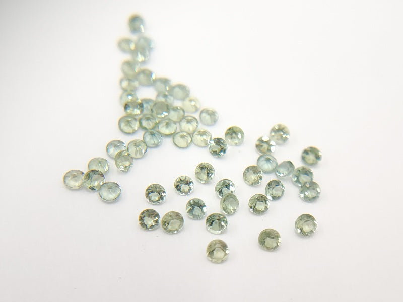 LTE-g-AP-3　【リトル東洋ルース】グリーンアパタイト　合計3.03ct[写真の宝石すべて]