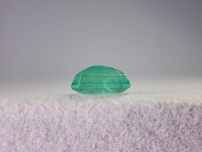 EM-11　エメラルド　1.00ct