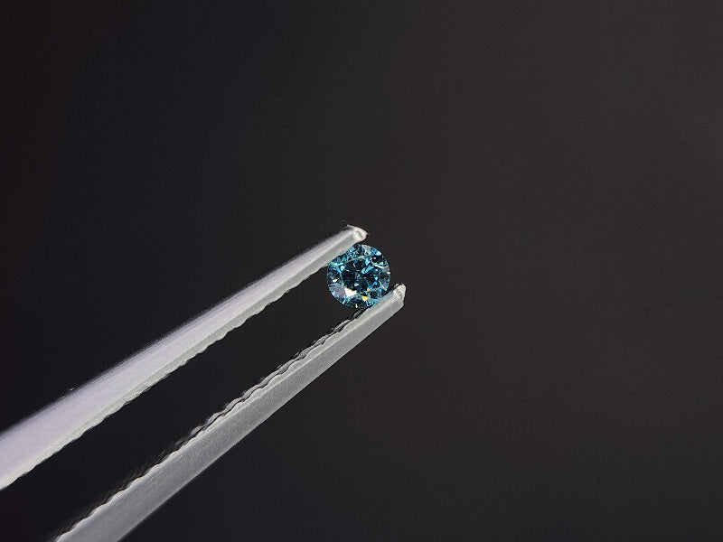 0015-3-3　ブルーダイヤモンド(トリートメント)　0.06ct