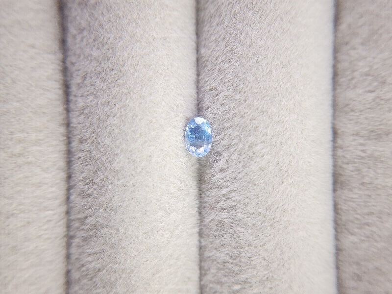 0220-1　ジェレメジェバイト　0.22ct