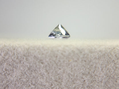 0657-18-1　ゾイサイト　0.38ct