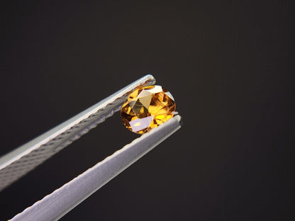 0010-2-2　ジルコン(コニャックブラウン)　0.52ct