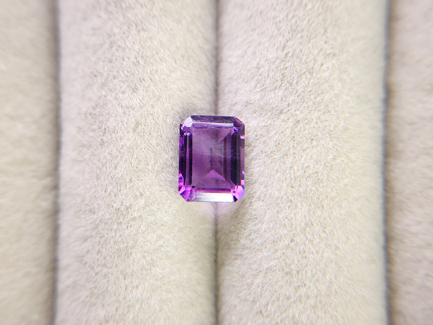 0918-3-6　アメジスト　1.48ct