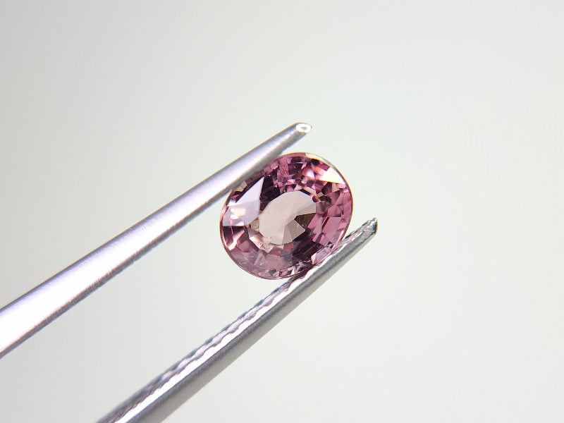 ccGA-5　カラーチェンジガーネット　0.79ct