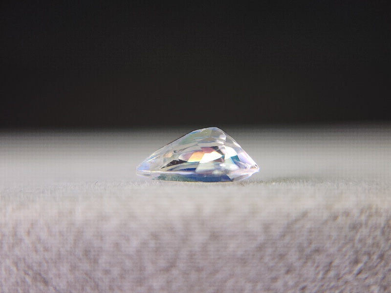 0763-5　アンデシンラブラドライト　0.61ct