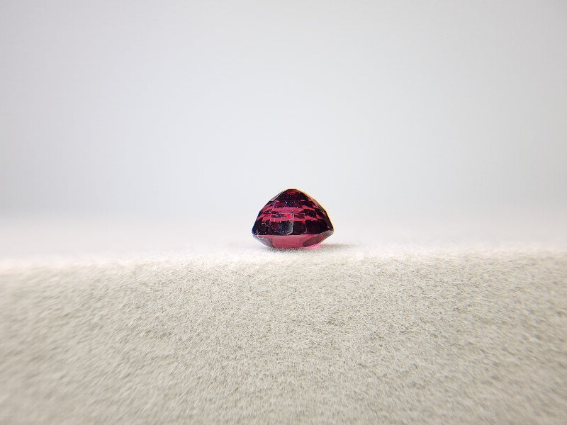 GA-64　ガーネット　1.29ct