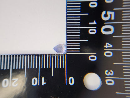 0644-16-4　ゾイサイト　0.33ct