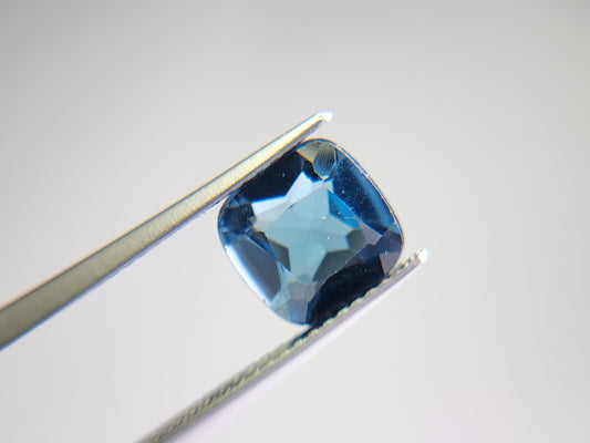 0931-5　ロンドンブルートパーズ　2.59ct