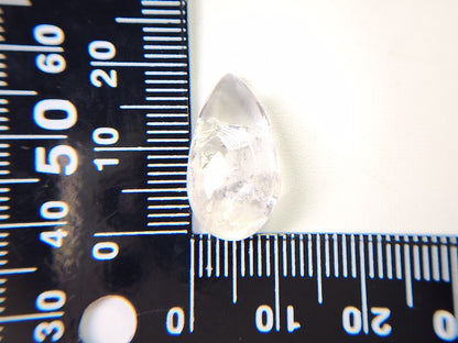 0887-6　クォーツインクォーツ　10.95ct