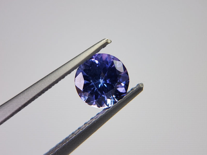 0153-9　タンザナイト　0.82ct