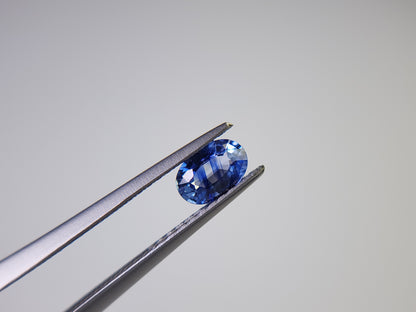 0904-7　サファイア　0.56ct